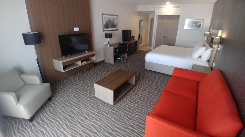 Hilton Garden Inn Leon Poliforum Экстерьер фото
